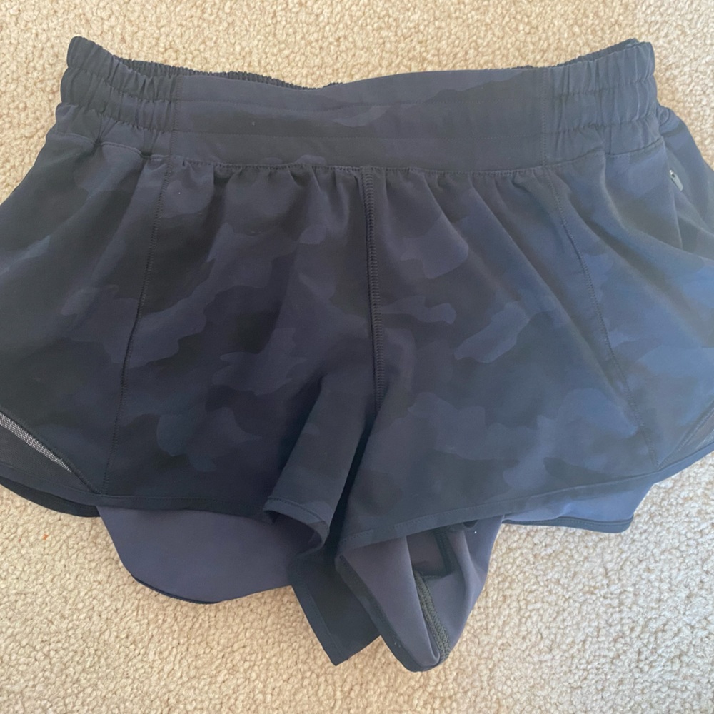 Lululemon Hotty Hot shorts - Size 8.  Black Camo. 2.5” inseam.  Gently used.